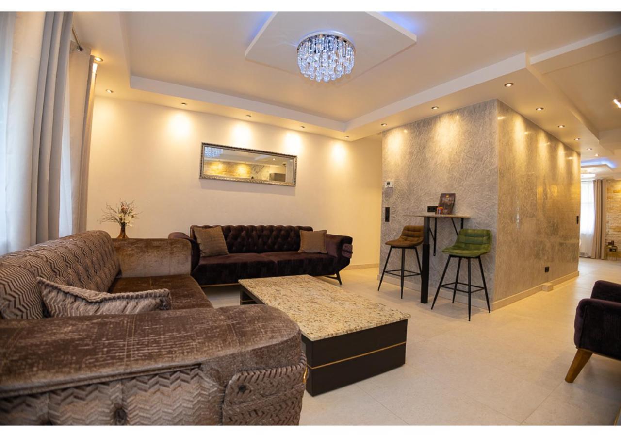 Suites Aix La Chapelle, Exclusive Apartments, Wellness And More, Aachen City Bagian luar foto